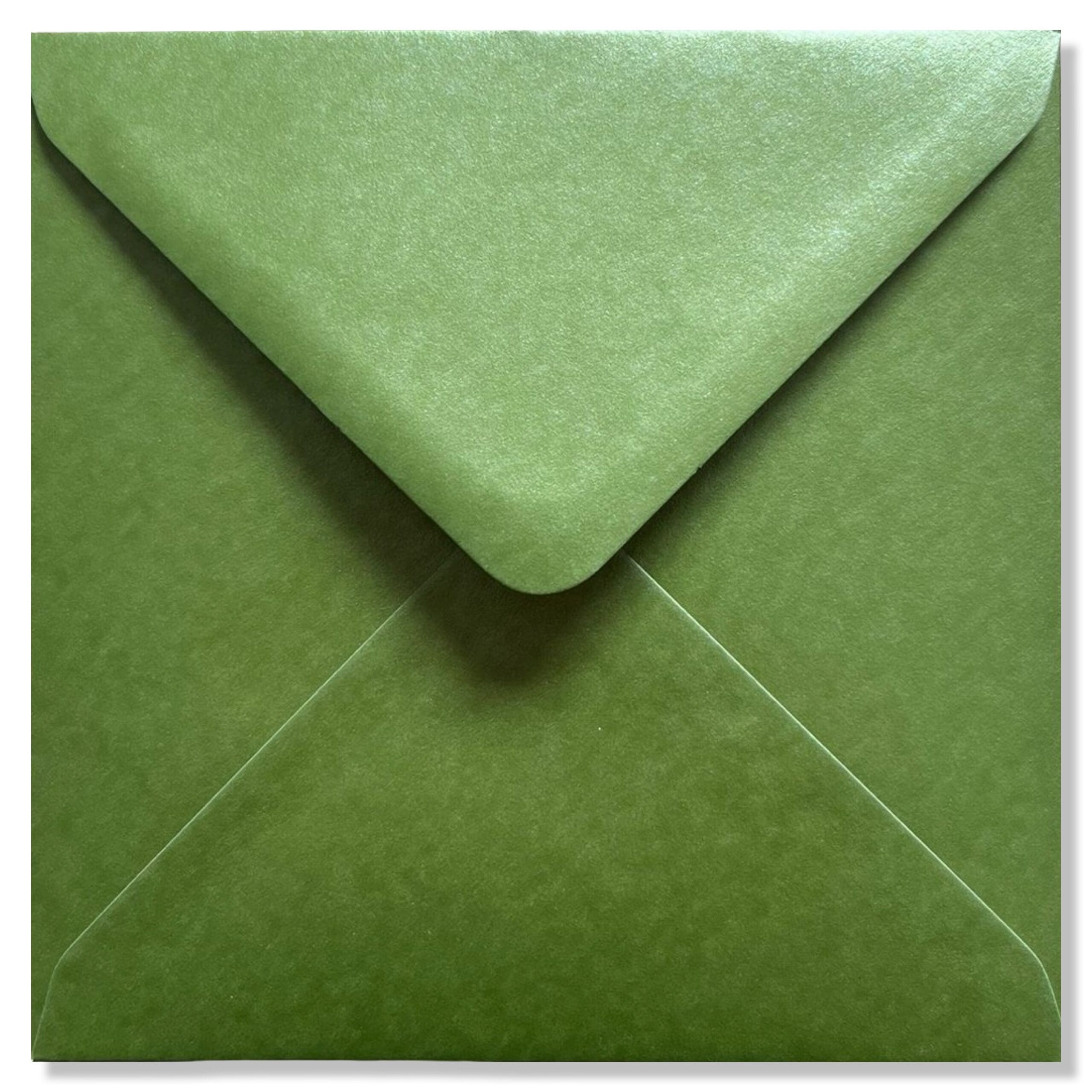 vierkante enveloppen metallic mosgroen vierkante enveloppen metallic mosgroen